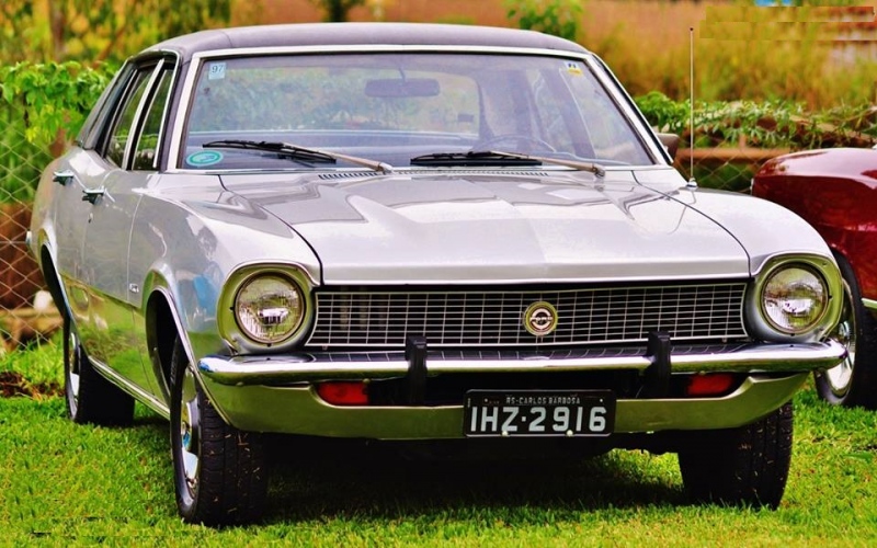 1976 Ford Maverick Serie Prata